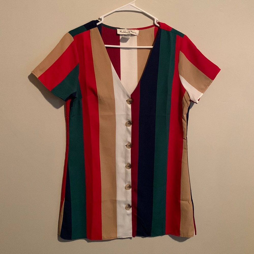 Multicolored striped top button down size medium 100% polyester